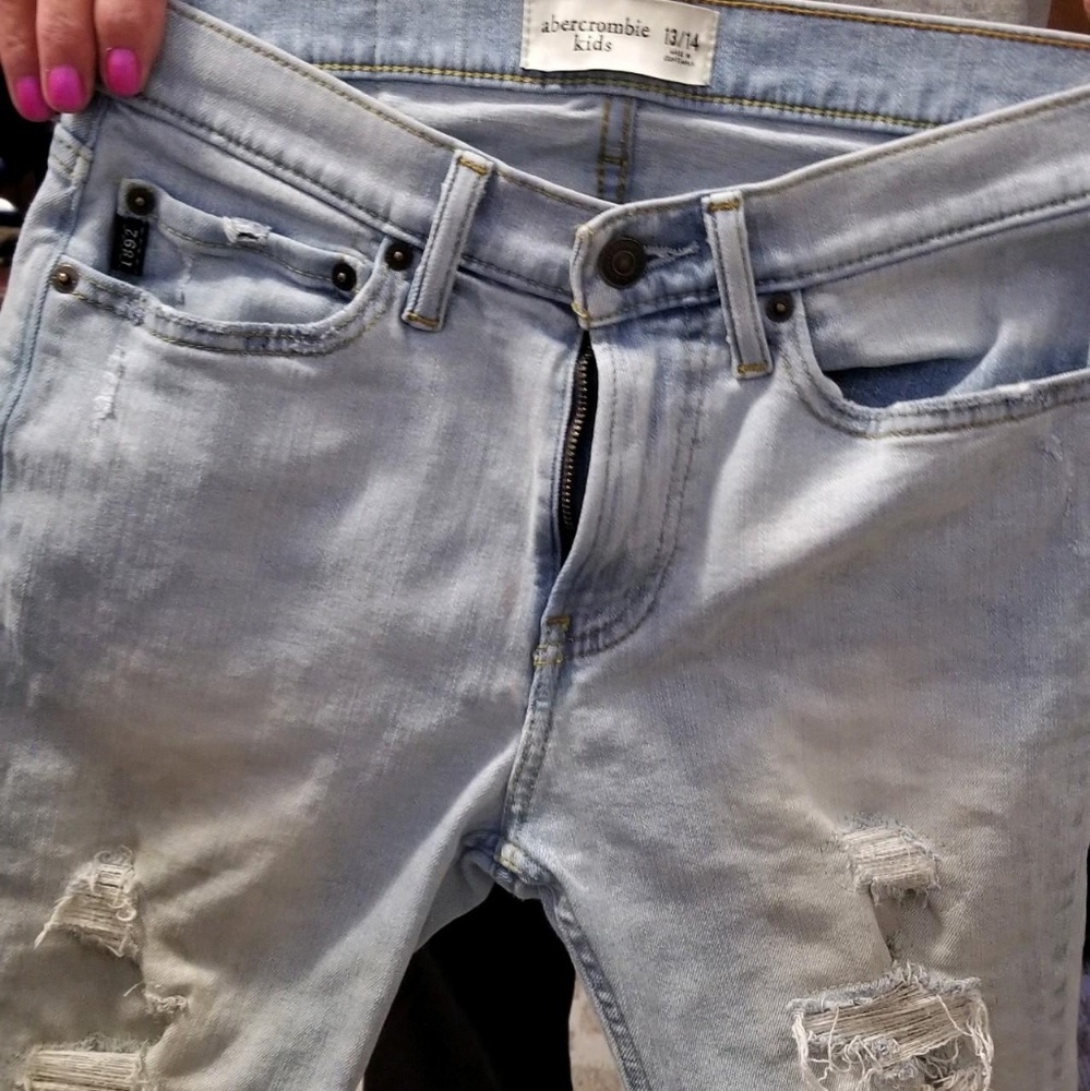 13/14 kids Abercrombie  shorts